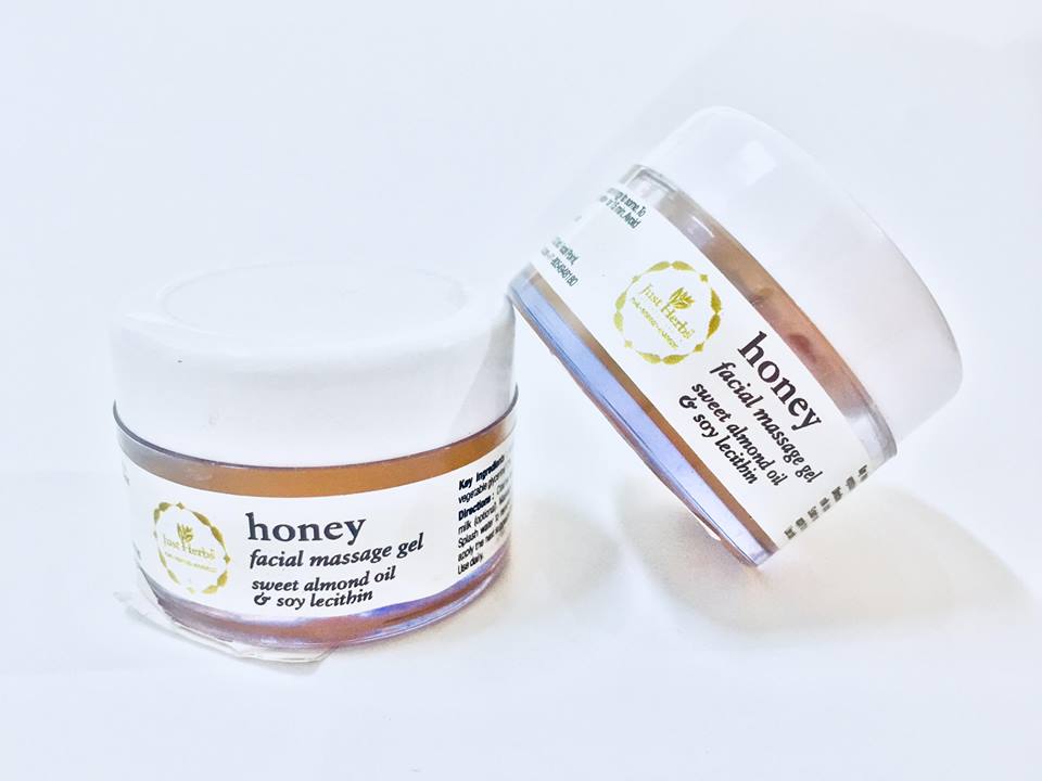 Just Herbs Honey facial - gel massage mặt mật ong